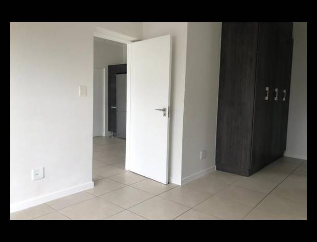 1 BEDROOM APARTMENT FOR SALE IN MODDERFONTEIN